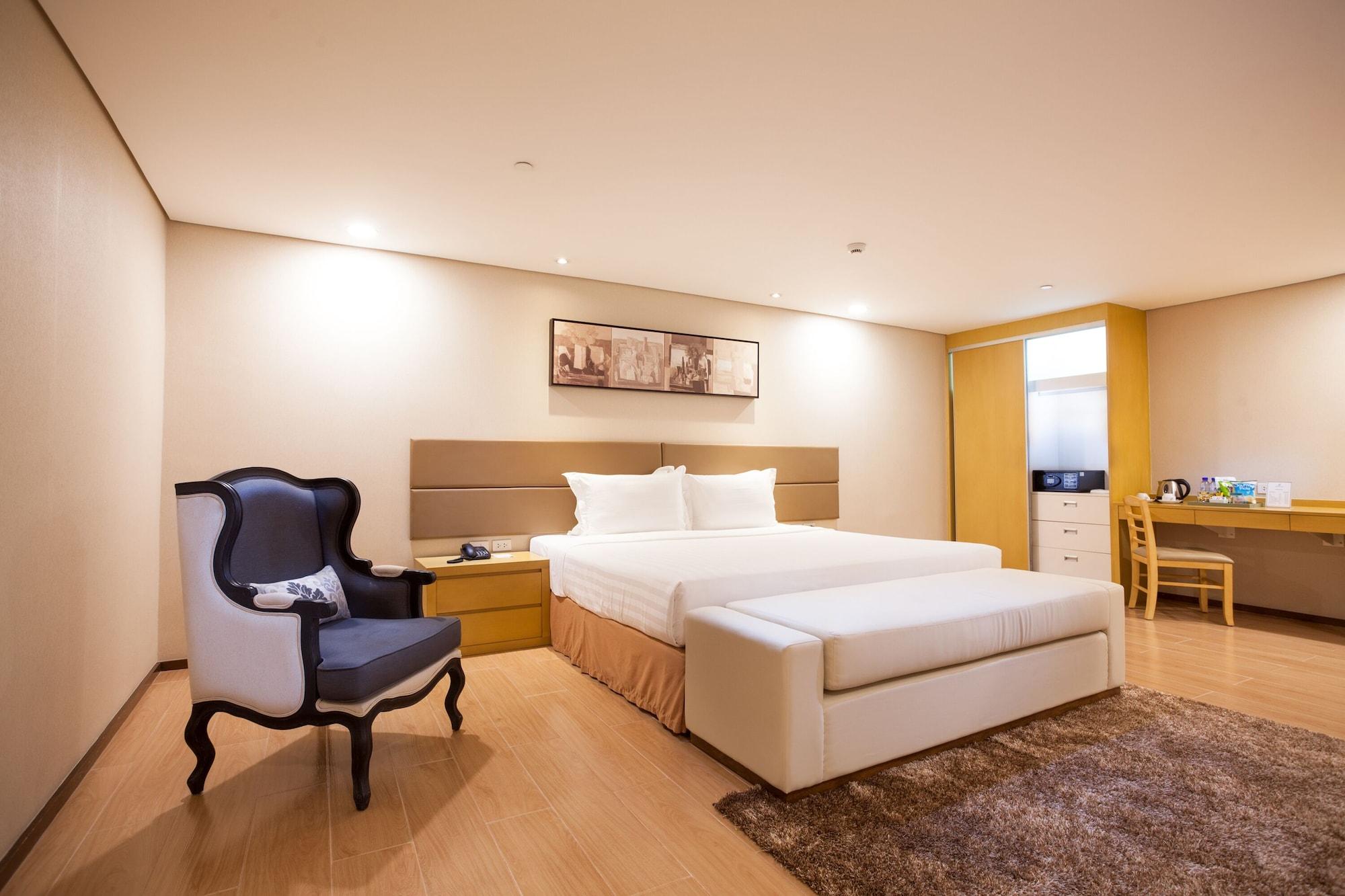 Jinjiang Inn - Makati Makati City Exteriör bild