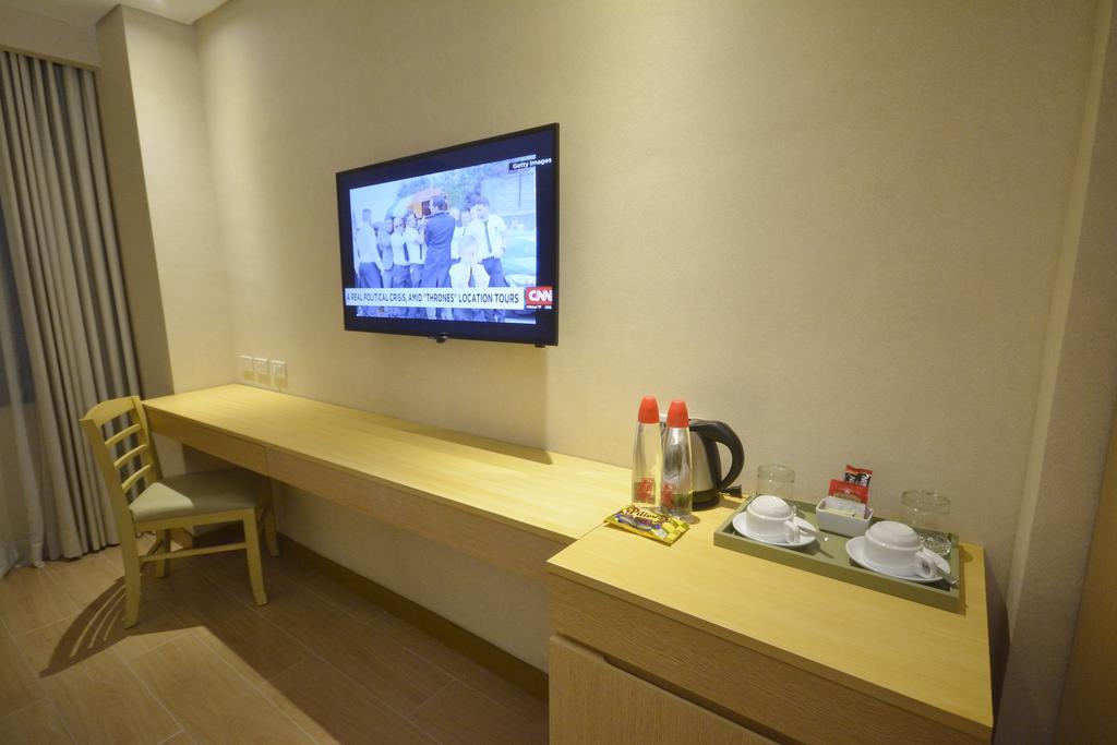 Jinjiang Inn - Makati Makati City Exteriör bild