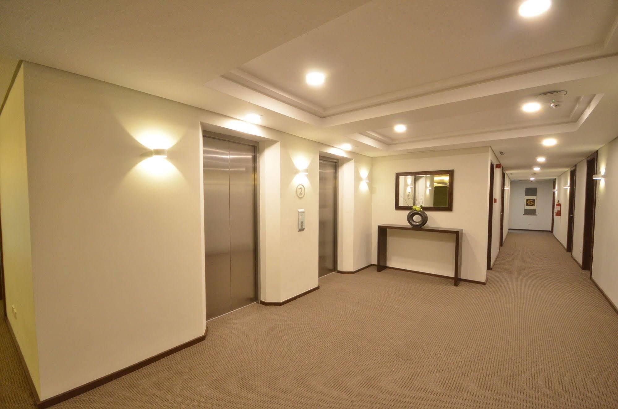 Jinjiang Inn - Makati Makati City Exteriör bild